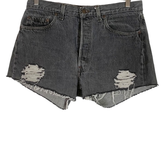 Vintage Levi's High Waist Distressed Cut Off Jean Shorts Size large MADE IN USA - Picture 1 of 7